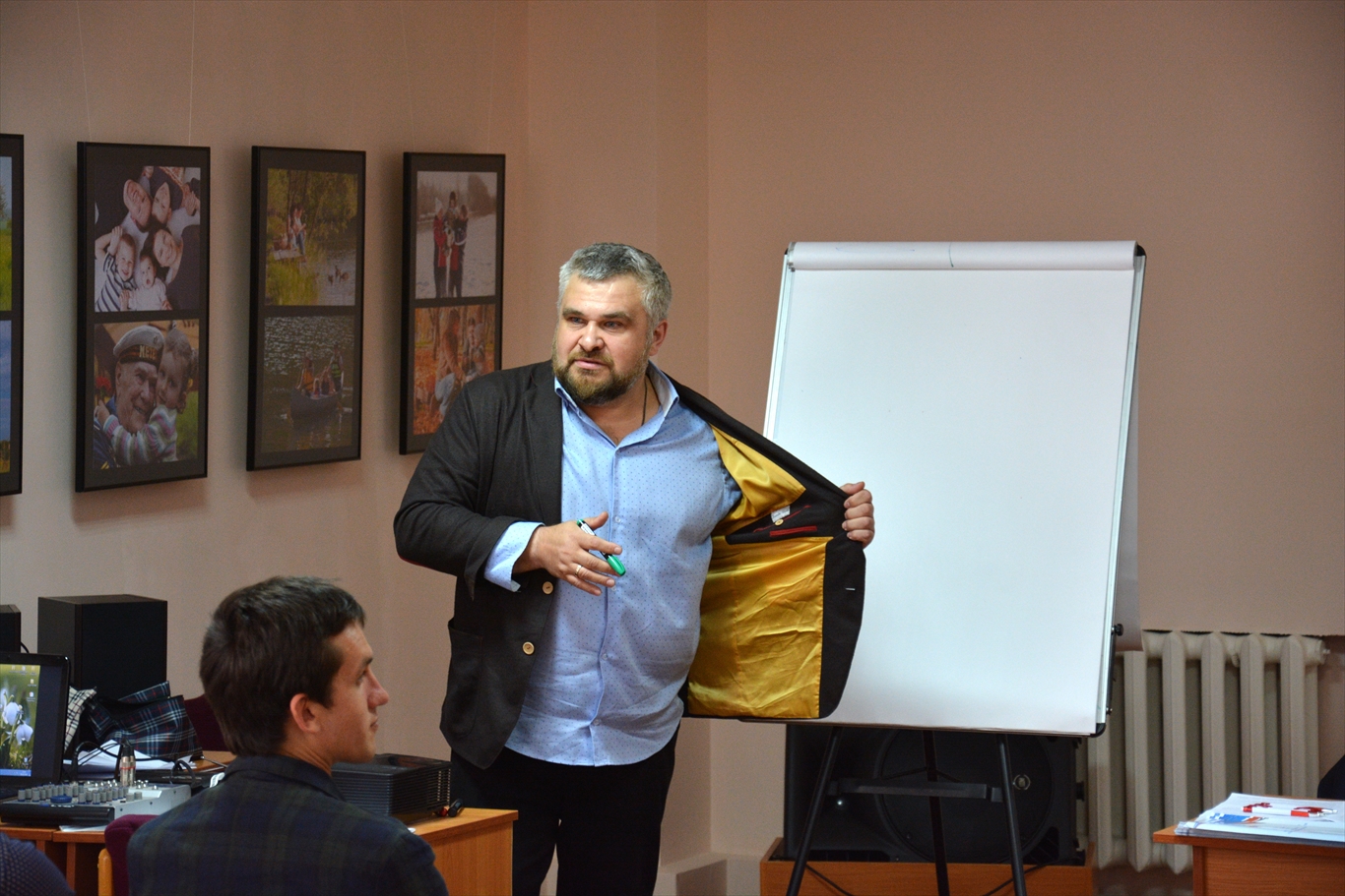 президент Ассоциации предпринимателей Республики Башкортостан и действующий бизнесмен Рустем Фатхуллин