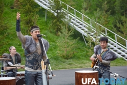 Выступление группы "Аргымак" в этно-парке "Ватан" 30.07.2015
